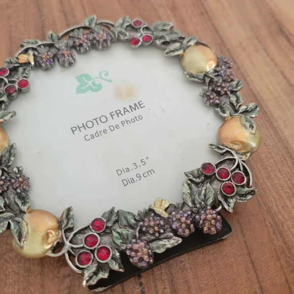 Fruit Photo Frame - Picture 3 of 3